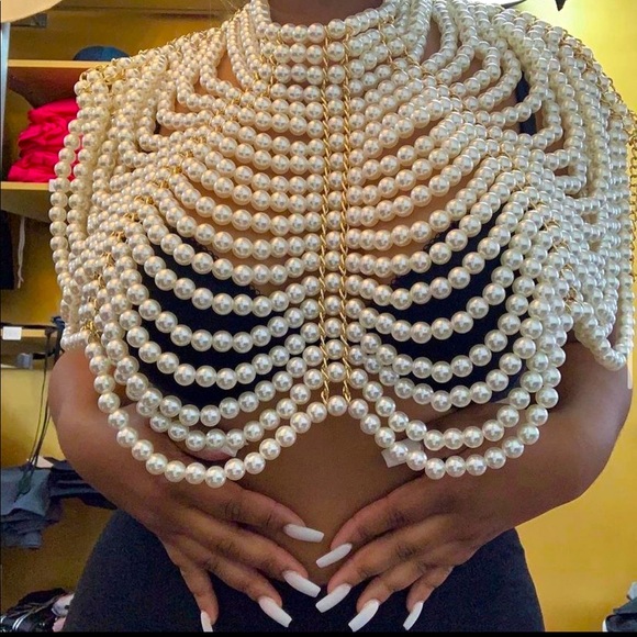 Pearl Neck Accessory - Picture 2 of 2